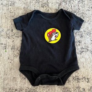 Buc-ee’s Onesie